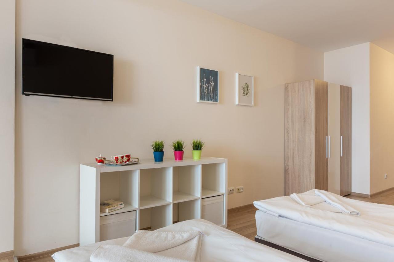 Apartments Flora Burgas City Exterior foto