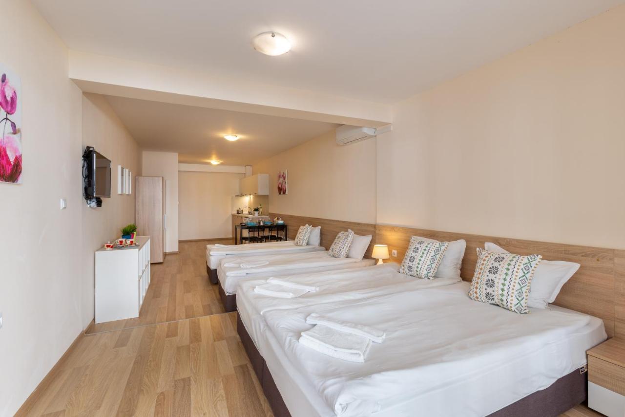 Apartments Flora Burgas City Exterior foto