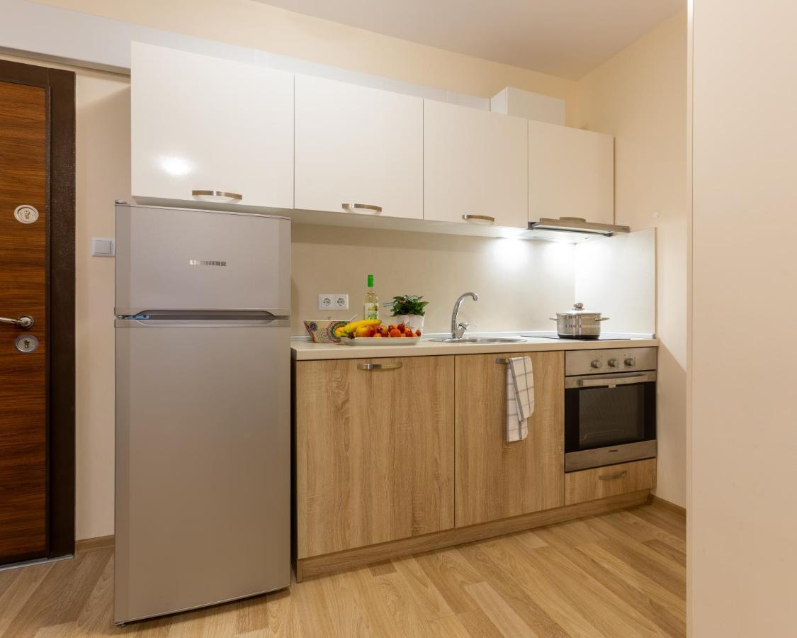 Apartments Flora Burgas City Exterior foto