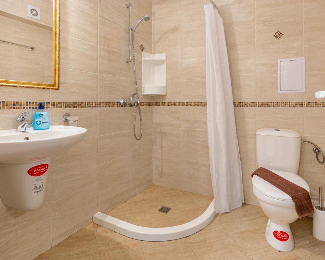 Apartments Flora Burgas City Exterior foto
